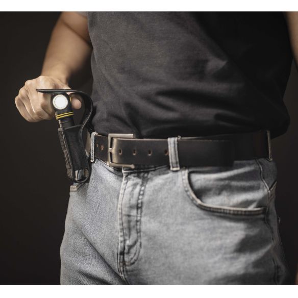 Armytek Elf C2 Max LR USB-C otsalamppu holster