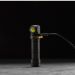 Armytek Elf C2 Max LR USB-C ladattava otsalamppu latauksessa
